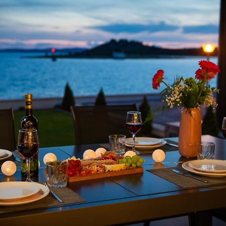 Luxury Apartment Sea Пакоштане Екстер'єр фото