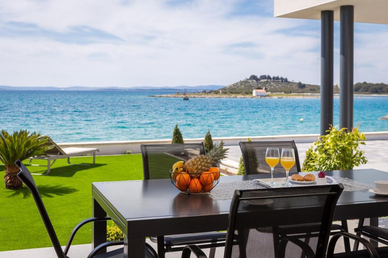 Luxury Apartment Sea Пакоштане Екстер'єр фото